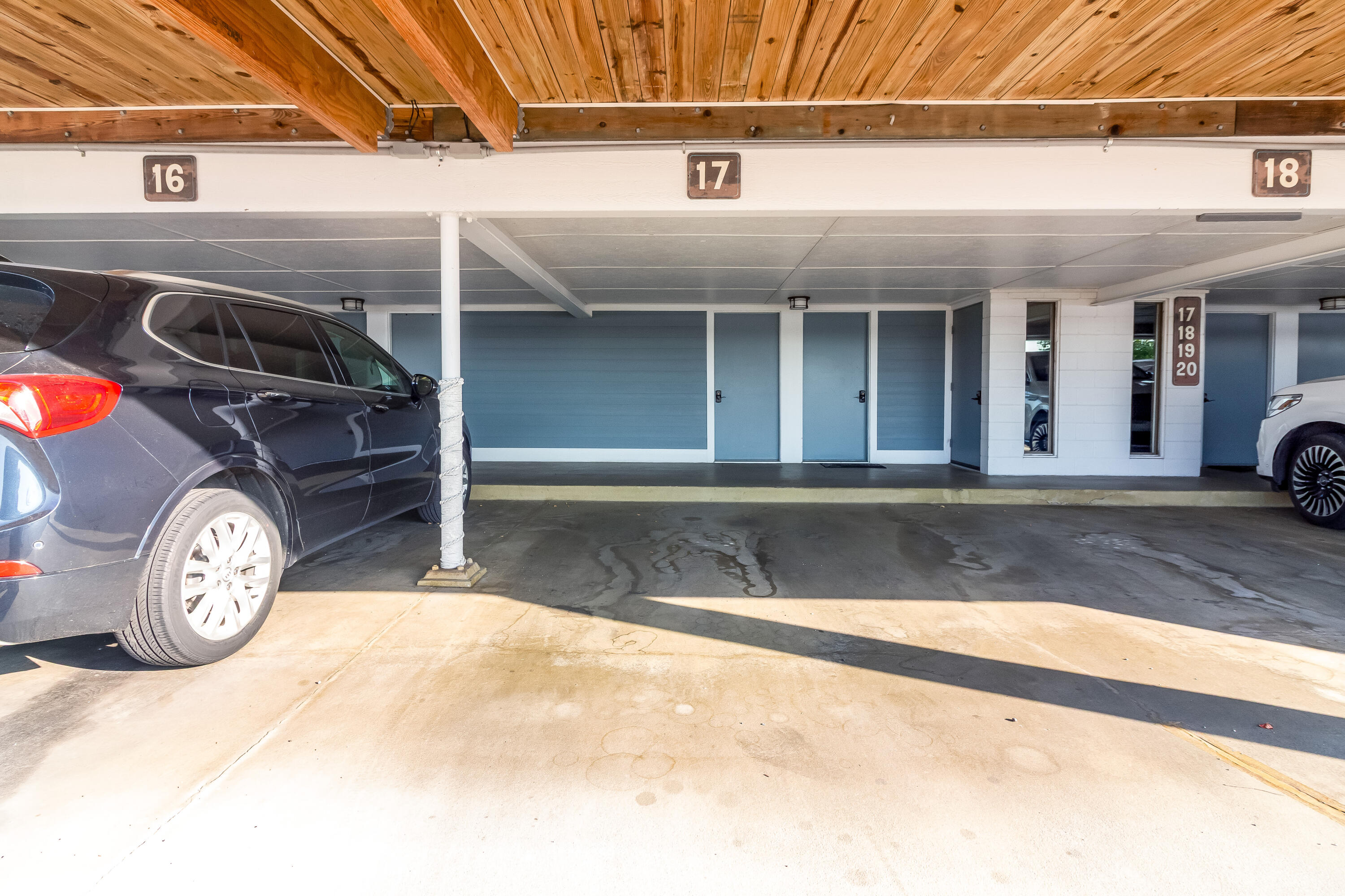 64 Griffith Street Street 17