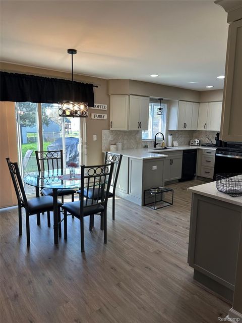Tiny photo for 12942 Ray Drive, Warren City, MI 48088 (MLS # 20261026982)