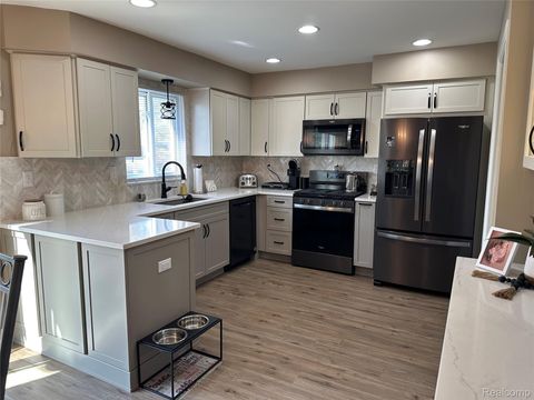 Tiny photo for 12942 Ray Drive, Warren City, MI 48088 (MLS # 20261026982)