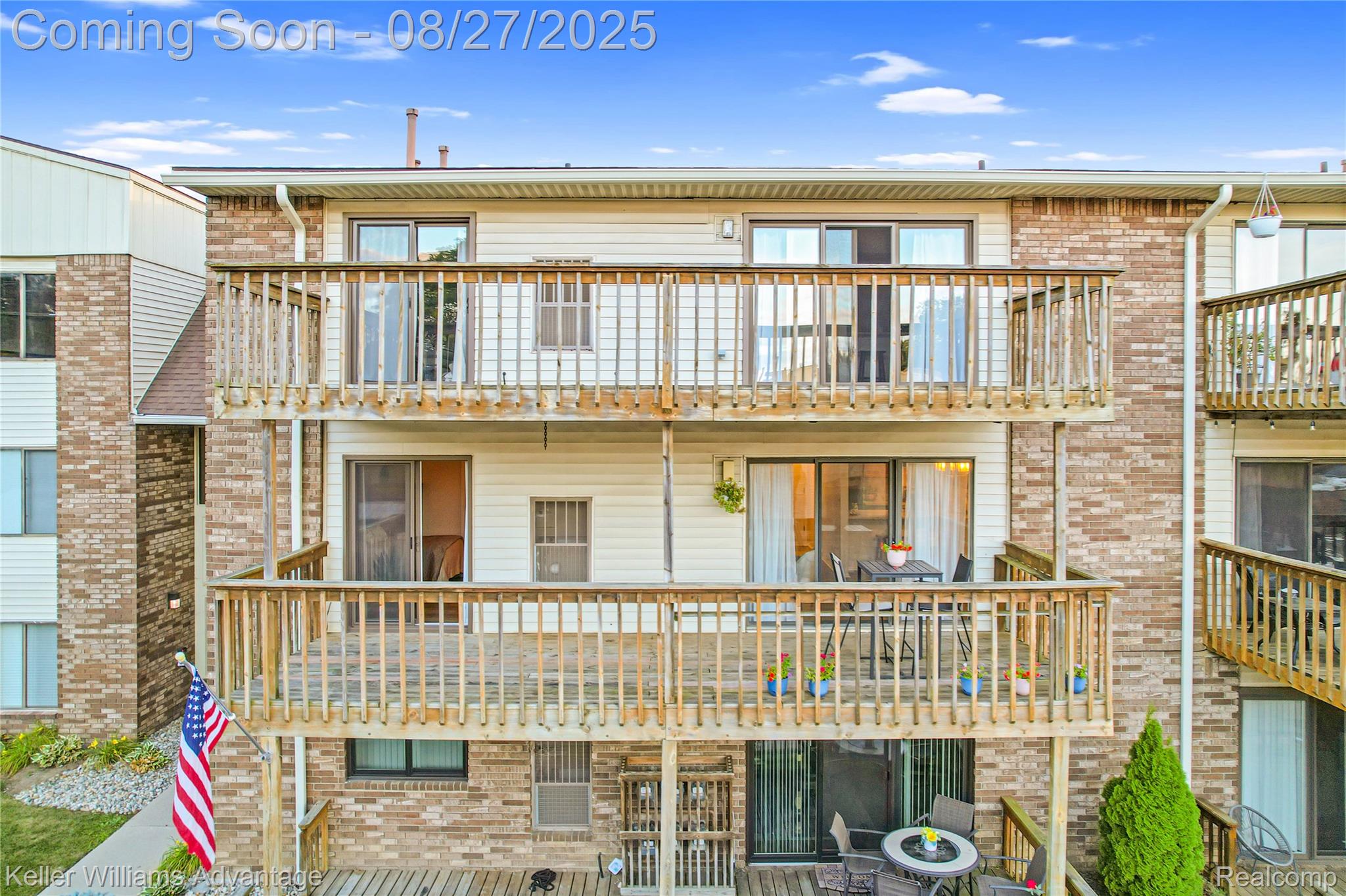 855 S Pontiac Trail A205