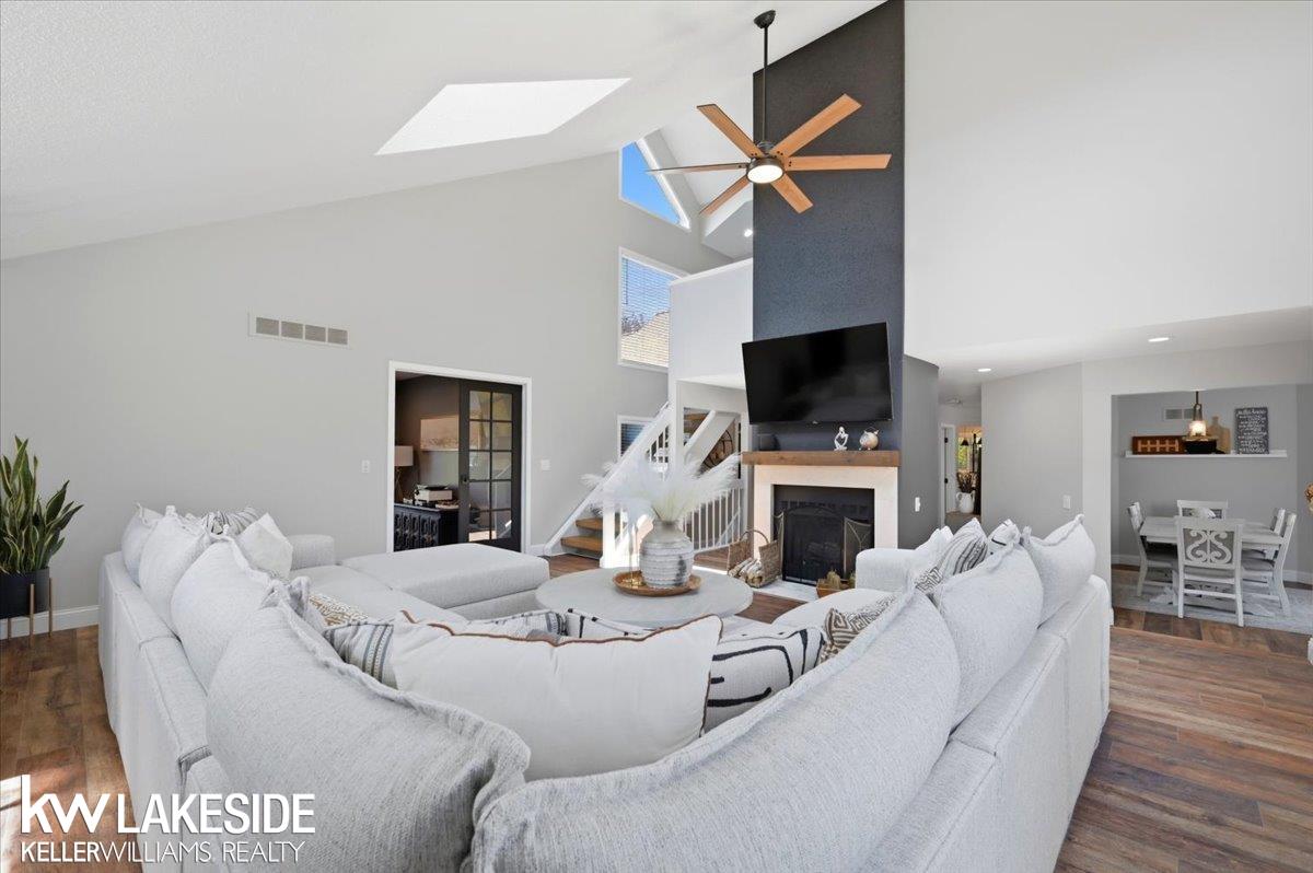 61030 Miriam Drive
