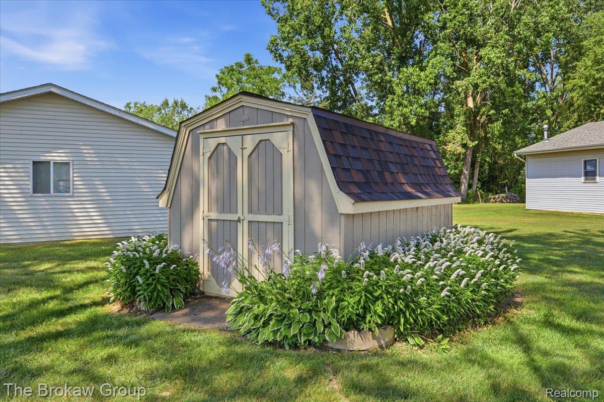 7393 New Hampshire Drive