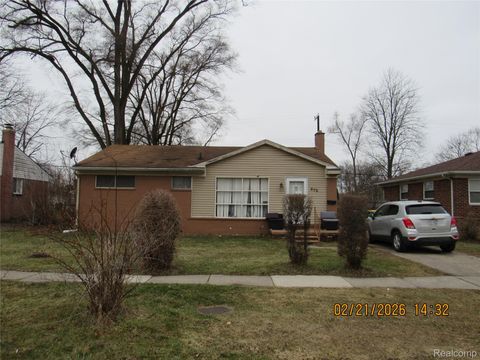 672 Nash Avenue Ypsilanti City MI 48198