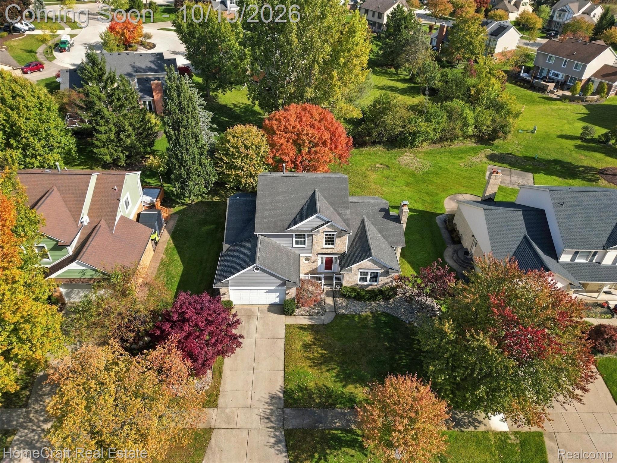 22704 FOXMOOR Drive