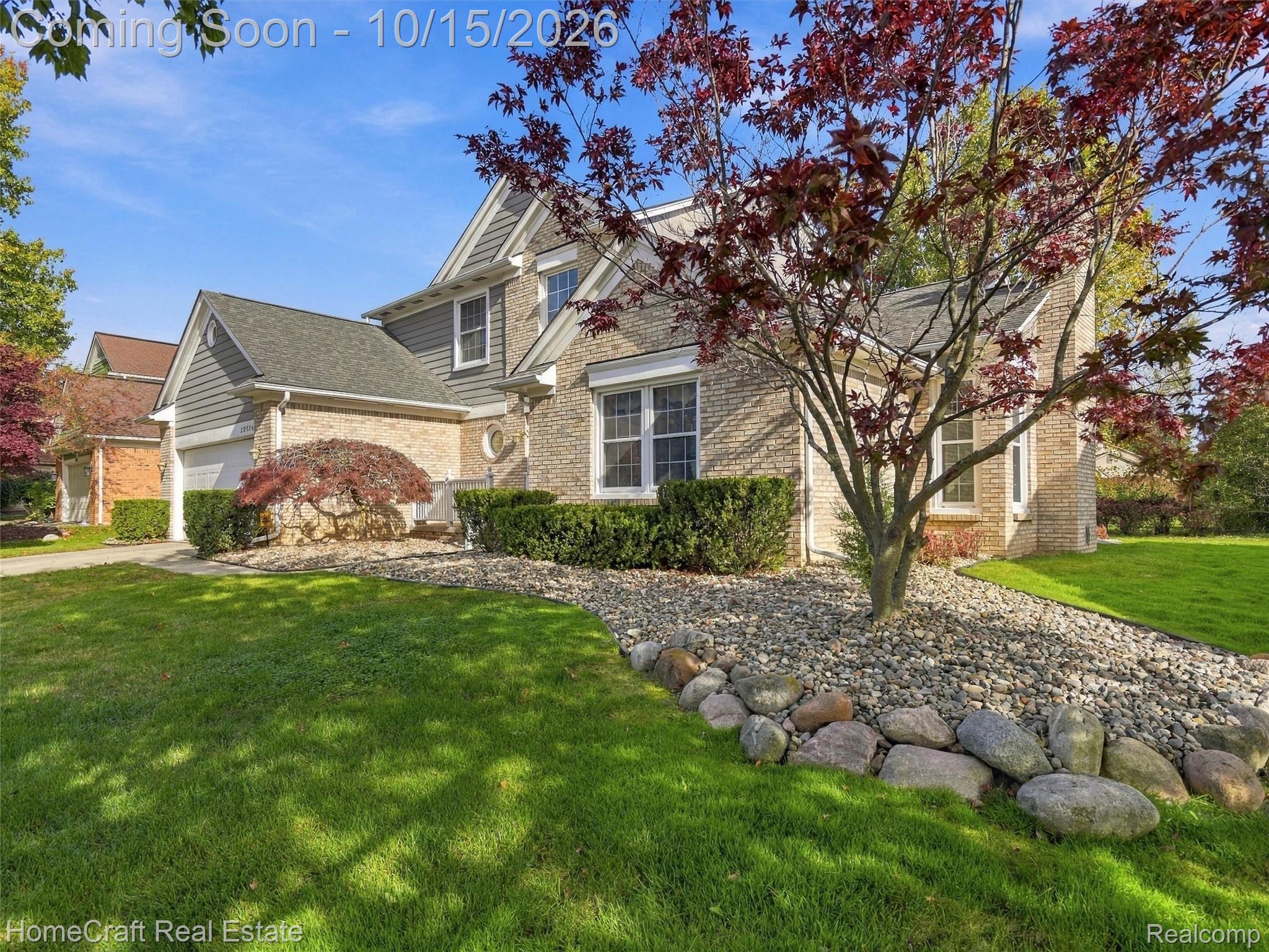 22704 FOXMOOR Drive