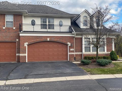 7305 GATEWAY Drive West Bloomfield Charter Township MI 48322