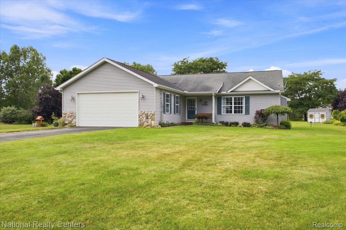 10844 Mackinaw Trail