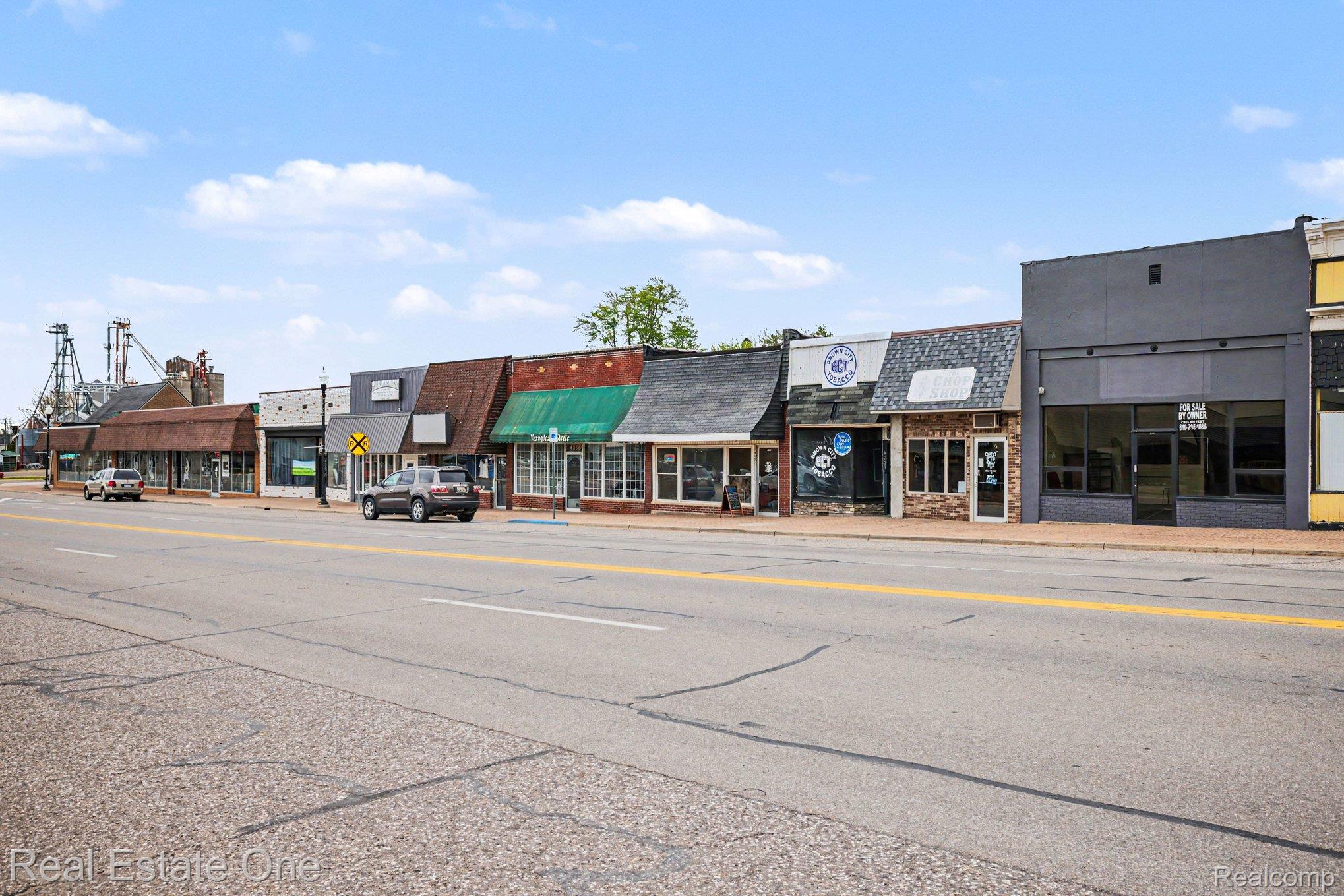4237 Main Street