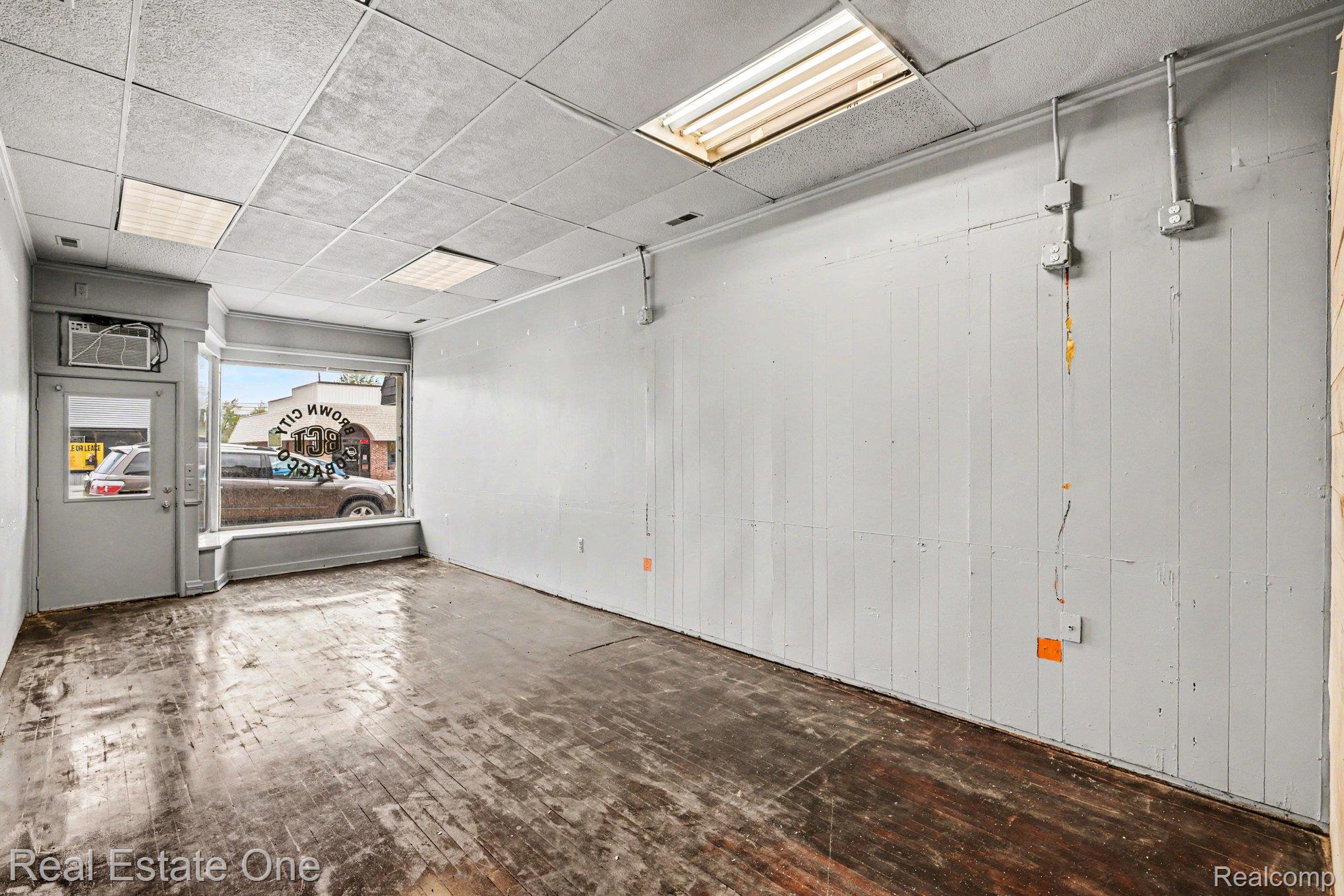 4237 Main Street