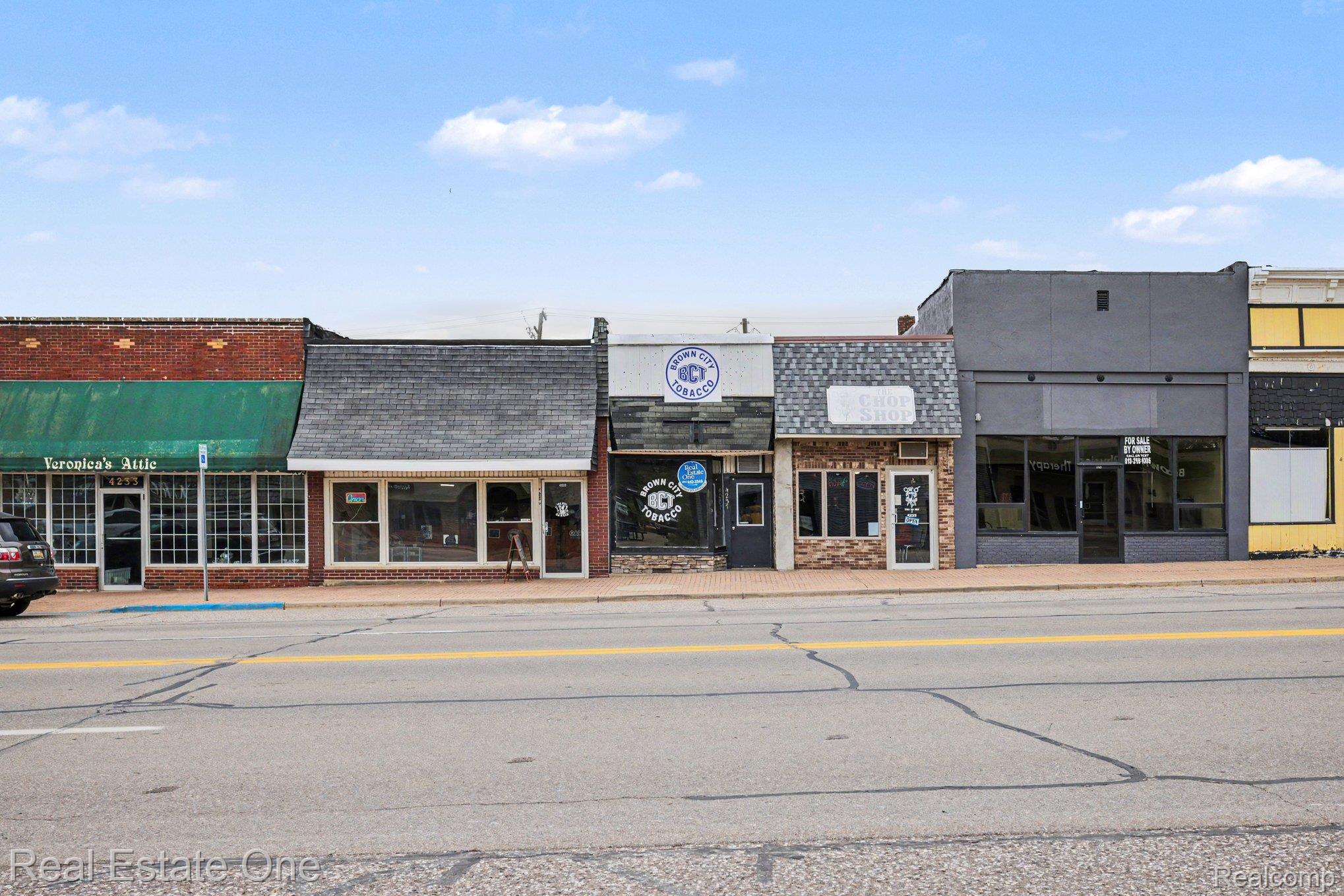 4237 Main Street