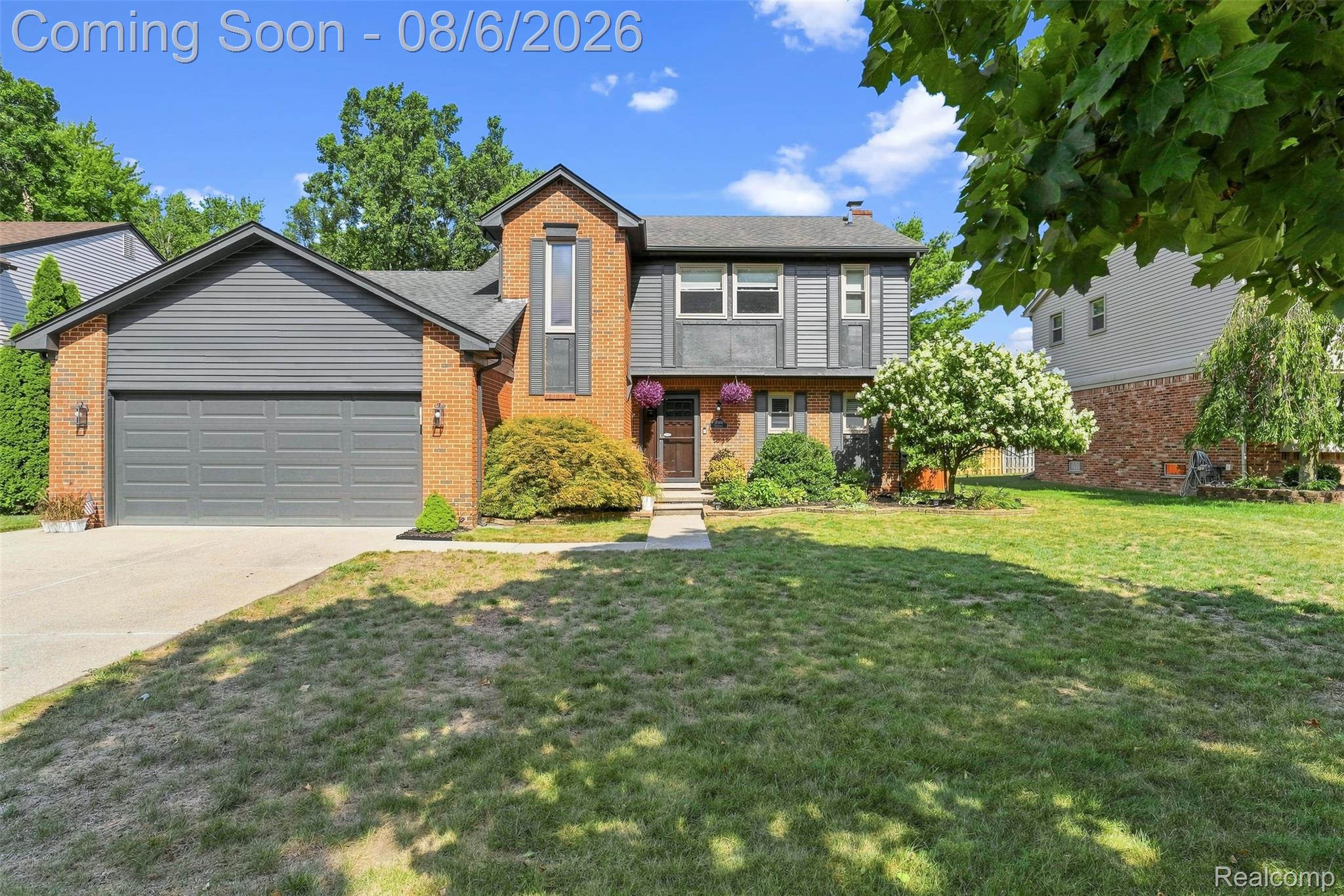 19360 Shadyside Street
