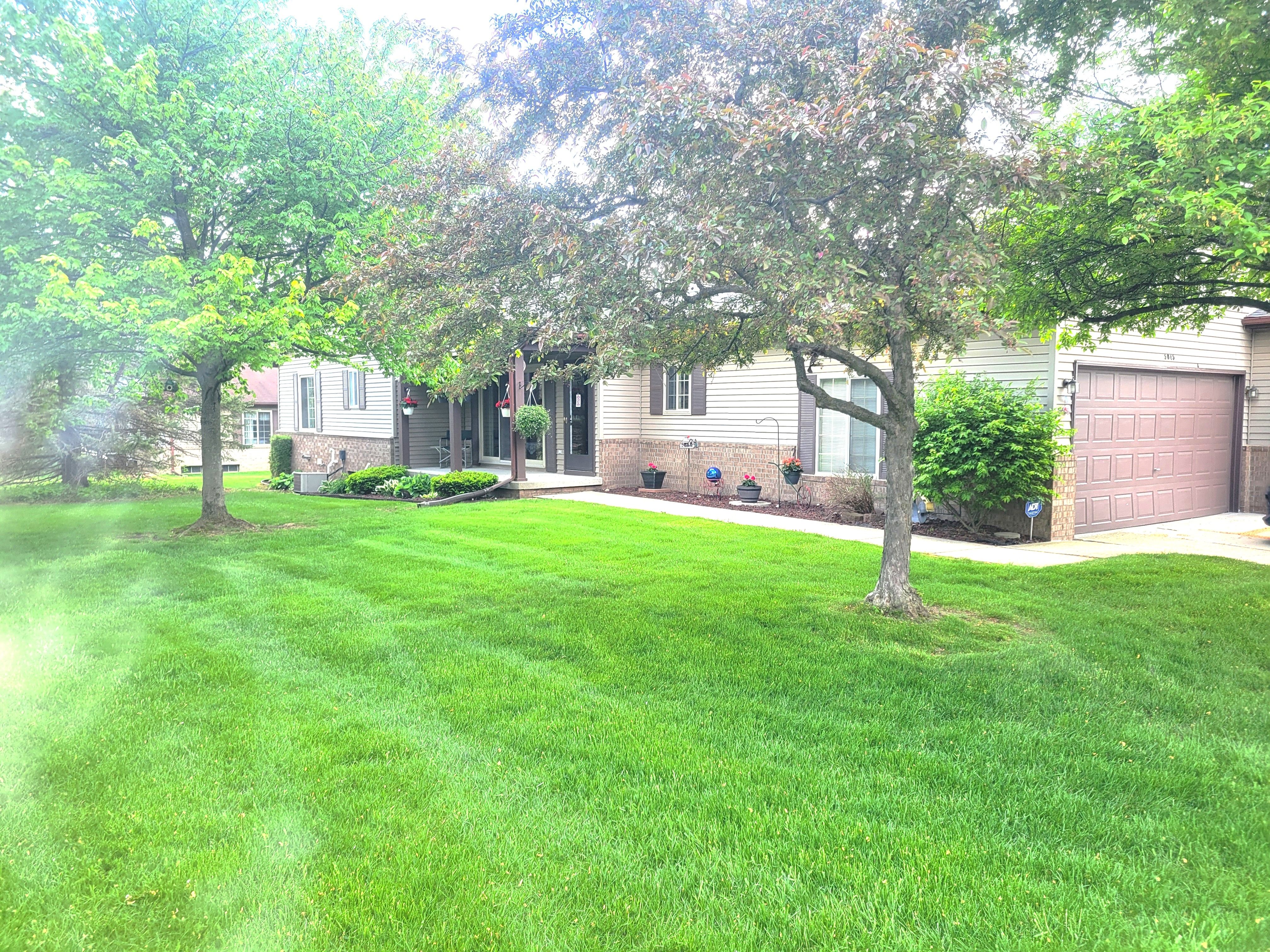 5045 SANDALWOOD Drive