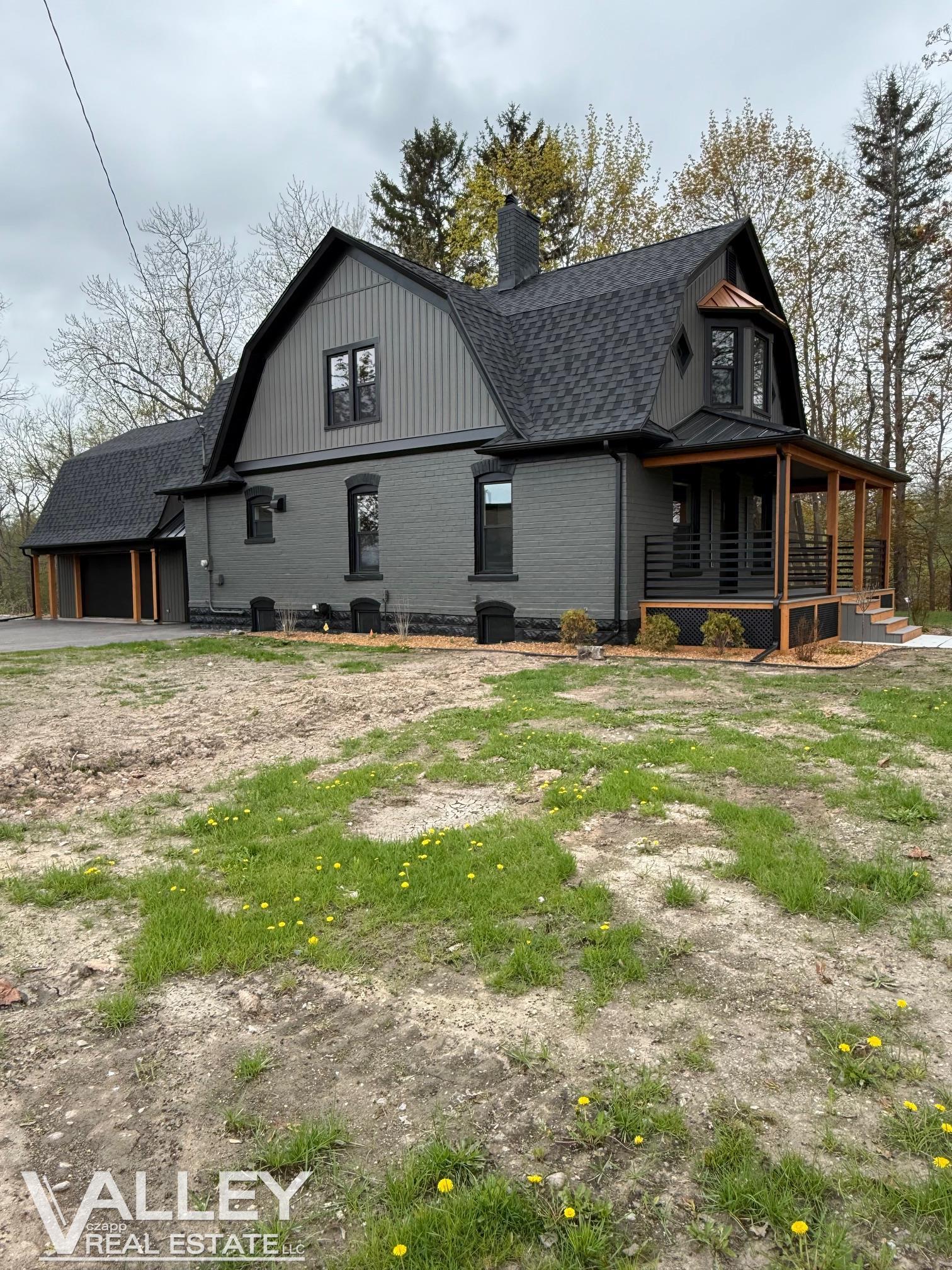 175 W Washington Street