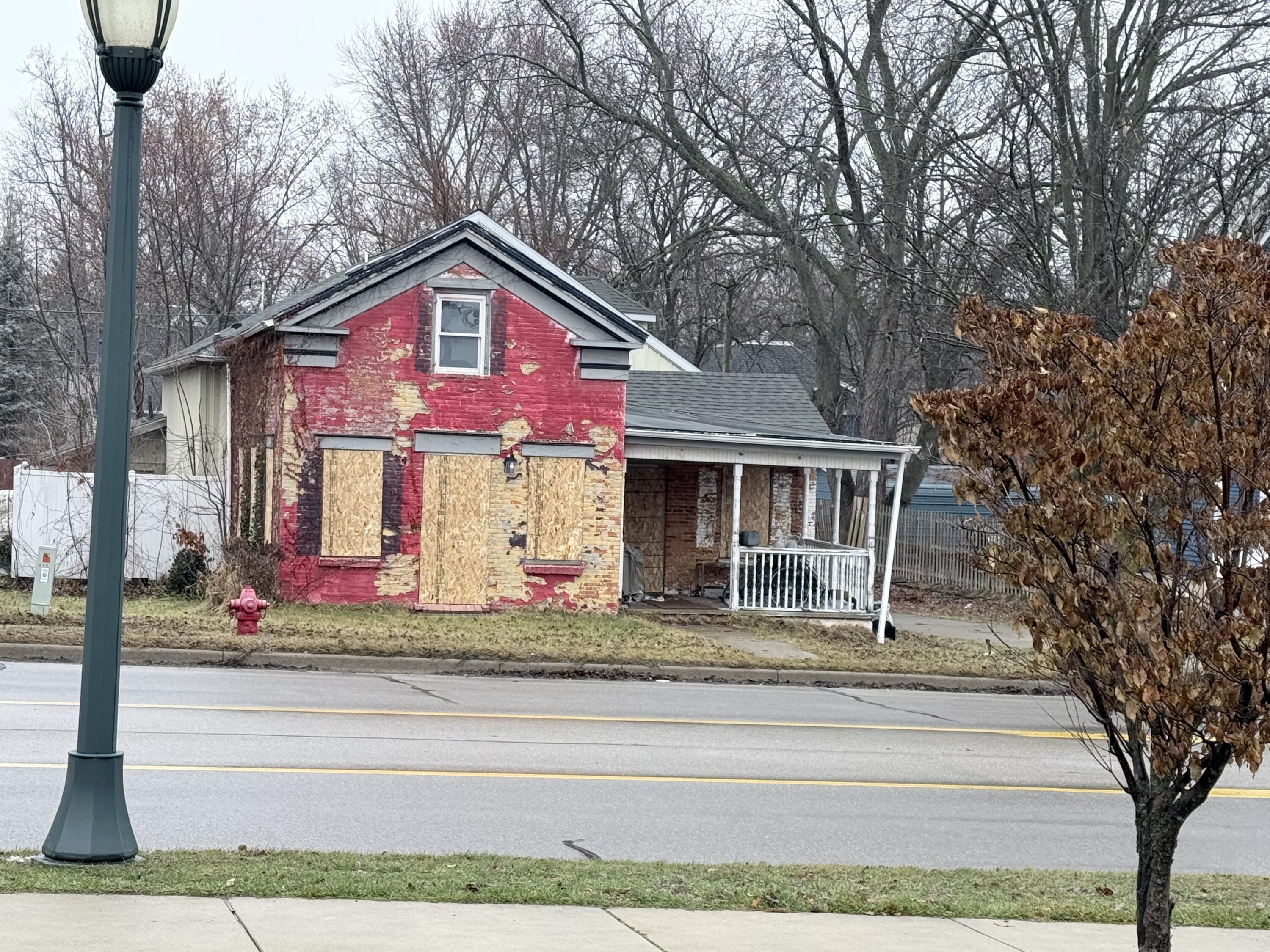 208 W Division Street