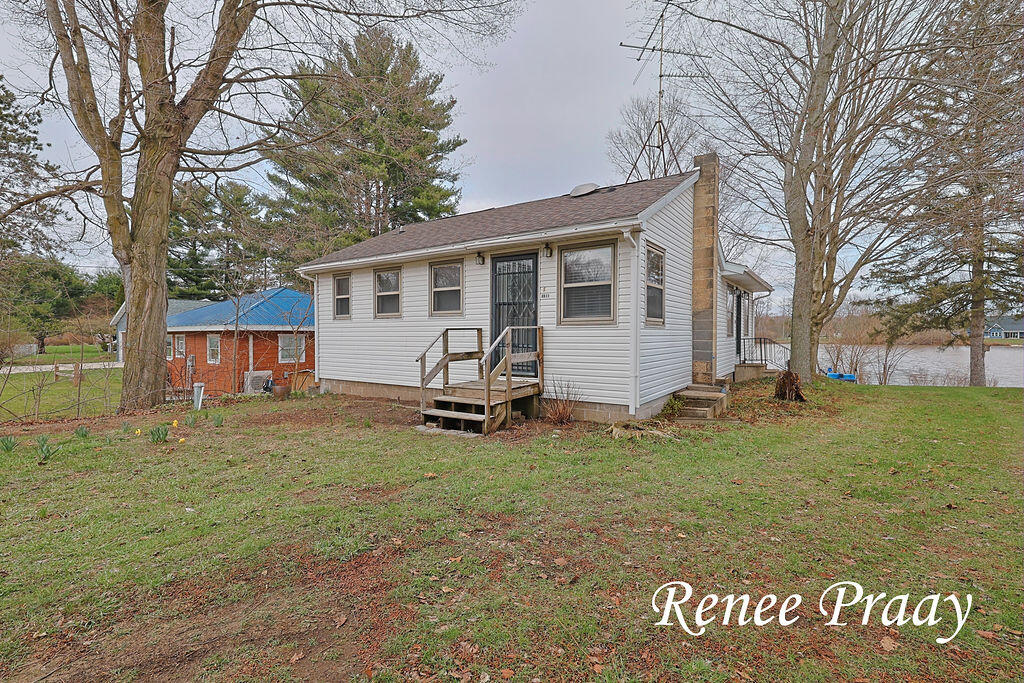 3511 Lake Allegan Drive