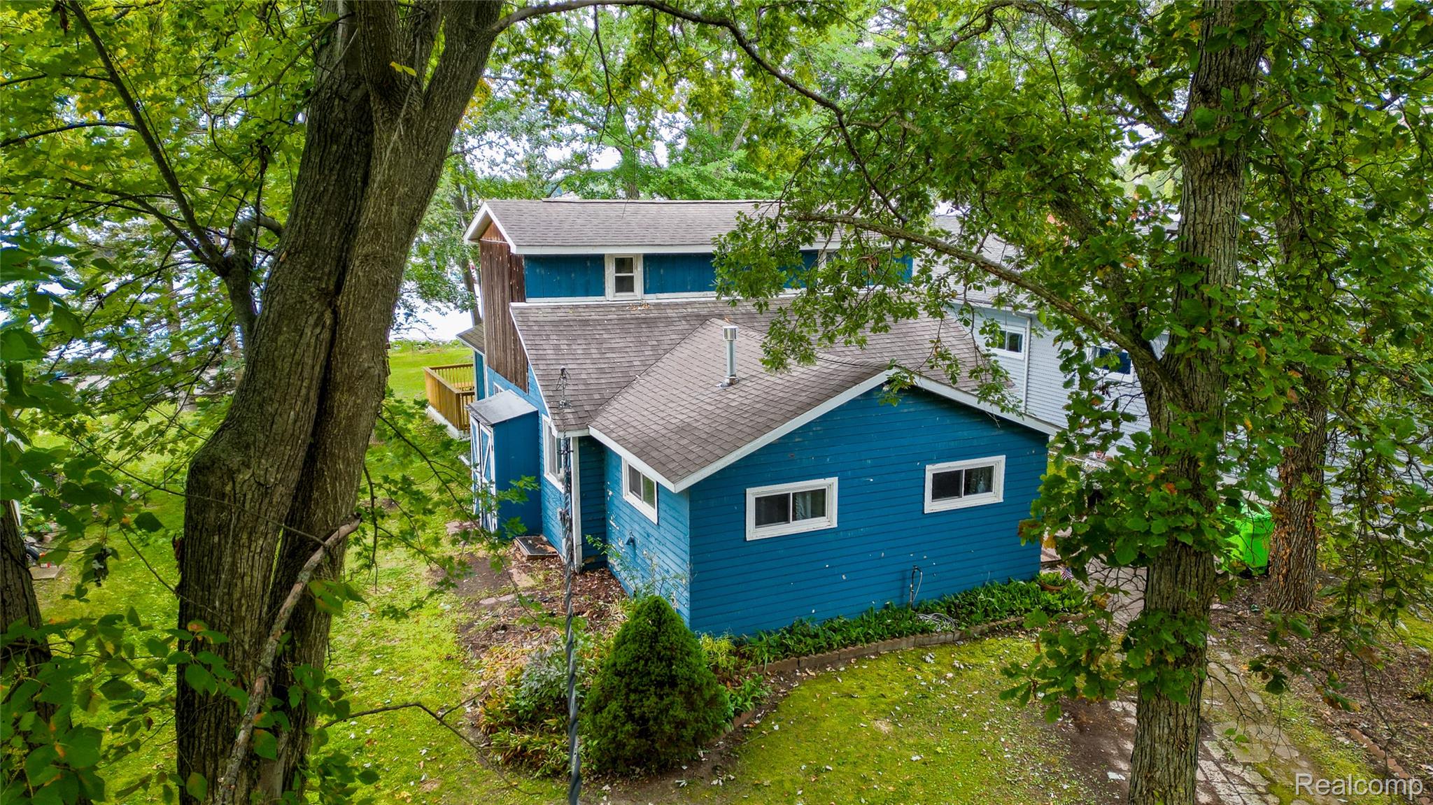 10250 Buhl Drive