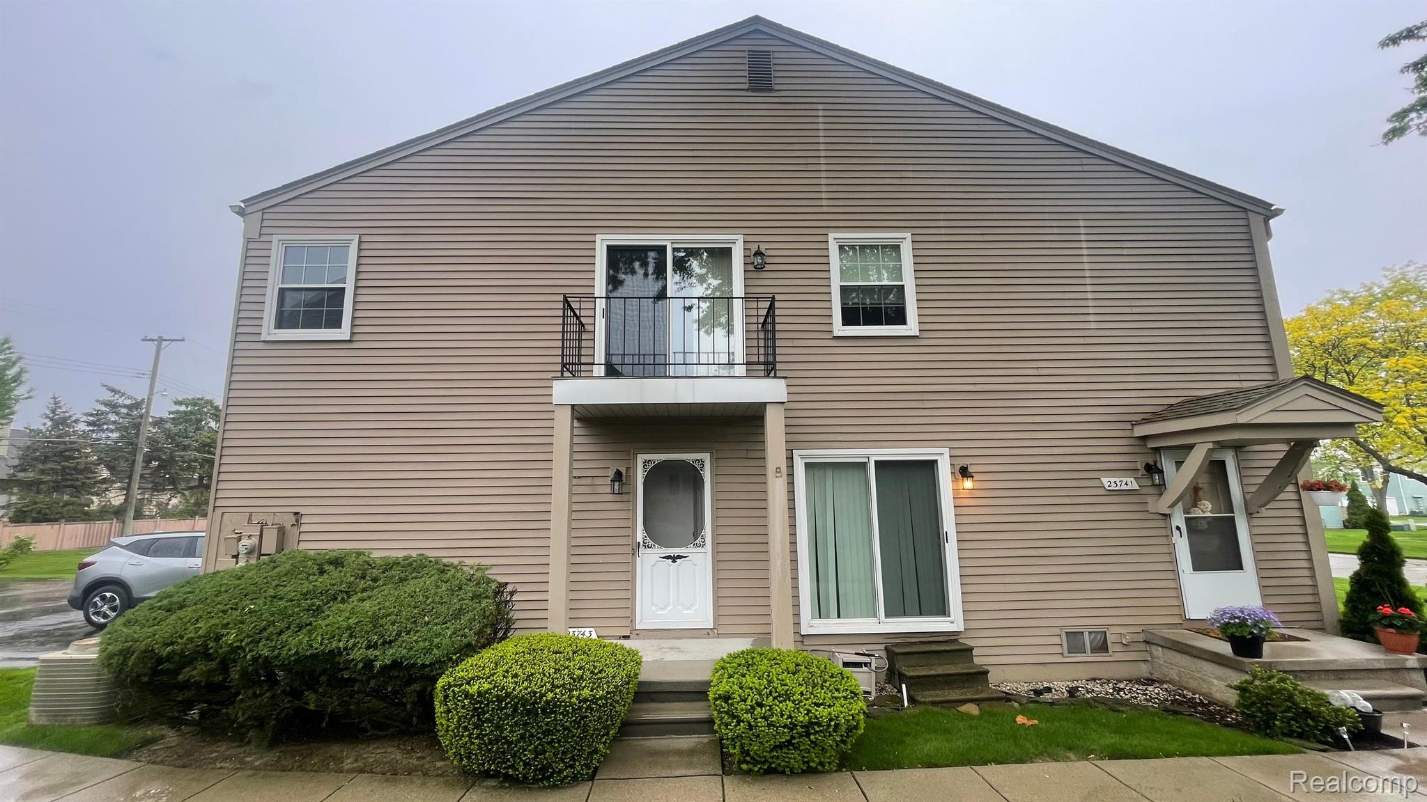 23743 STONEHENGE Boulevard