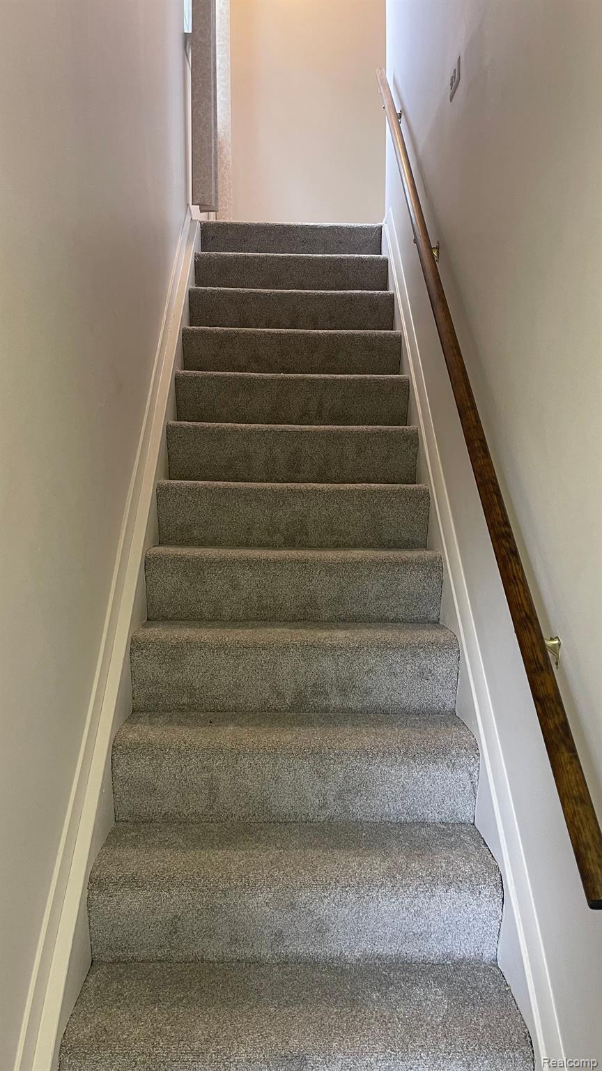 23743 STONEHENGE Boulevard