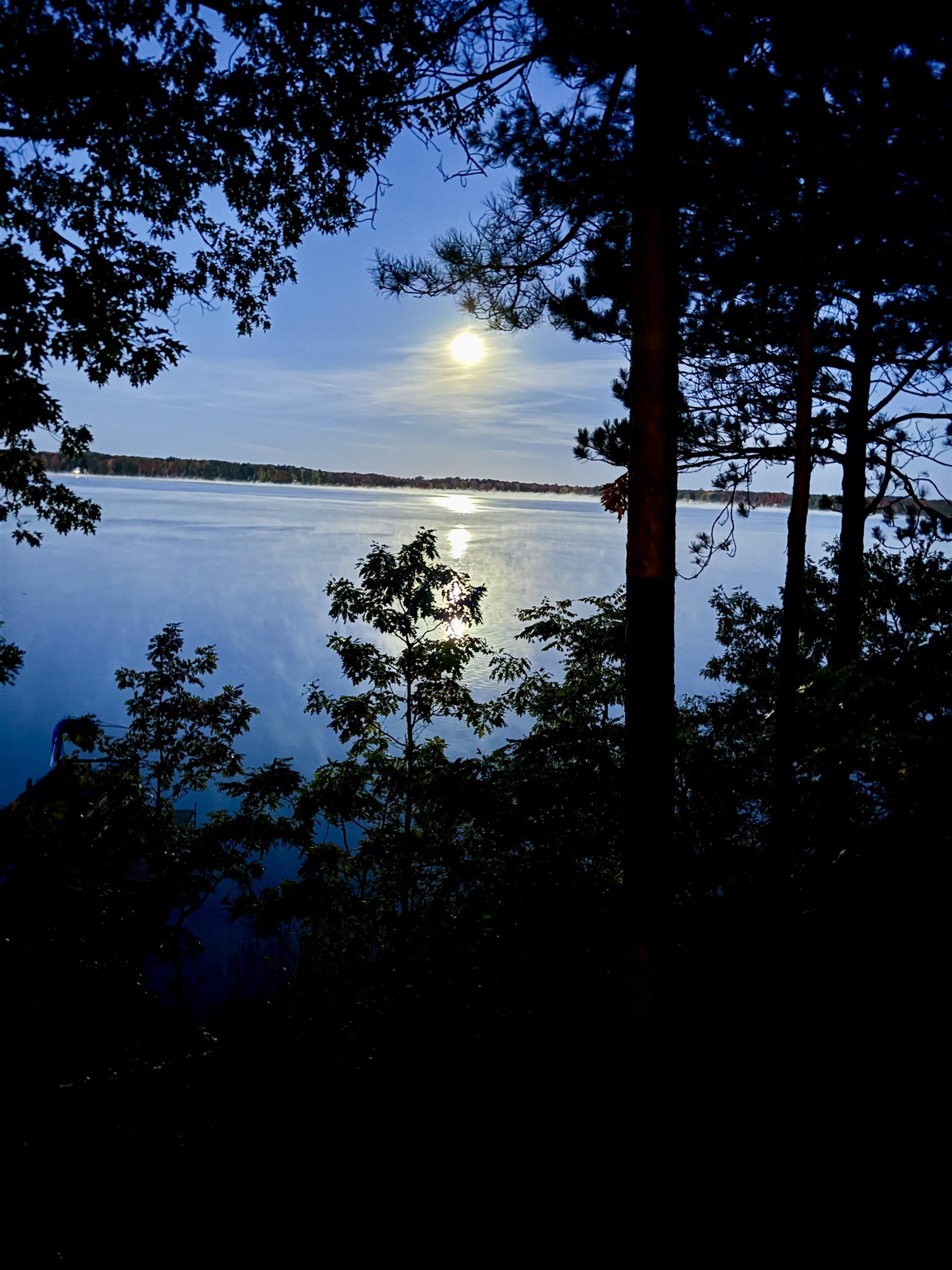 5692 Lakeview