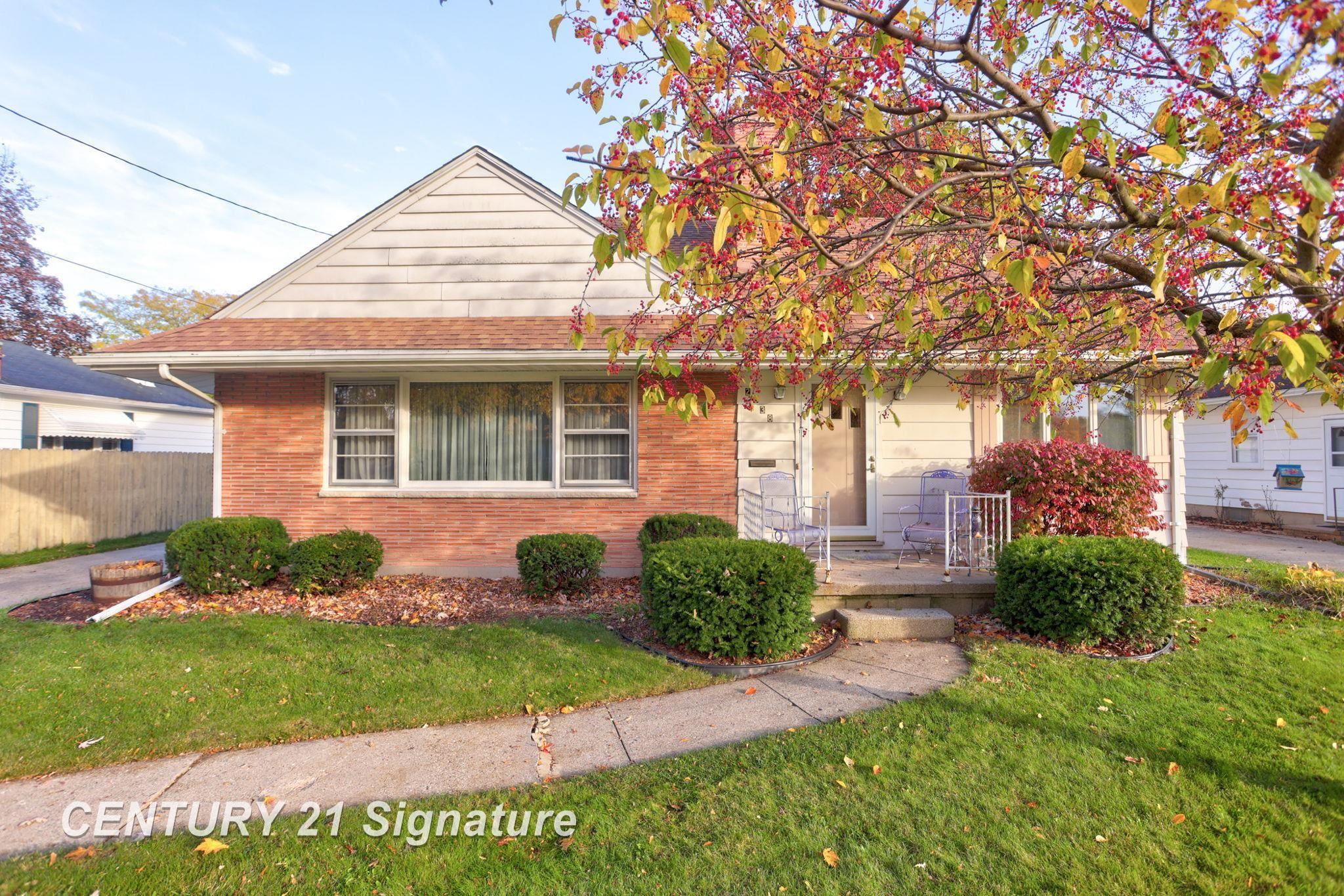 2838 Deindorfer Street