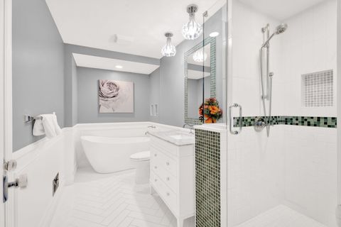 A home in BloomfieldCharterTownship_Oakland