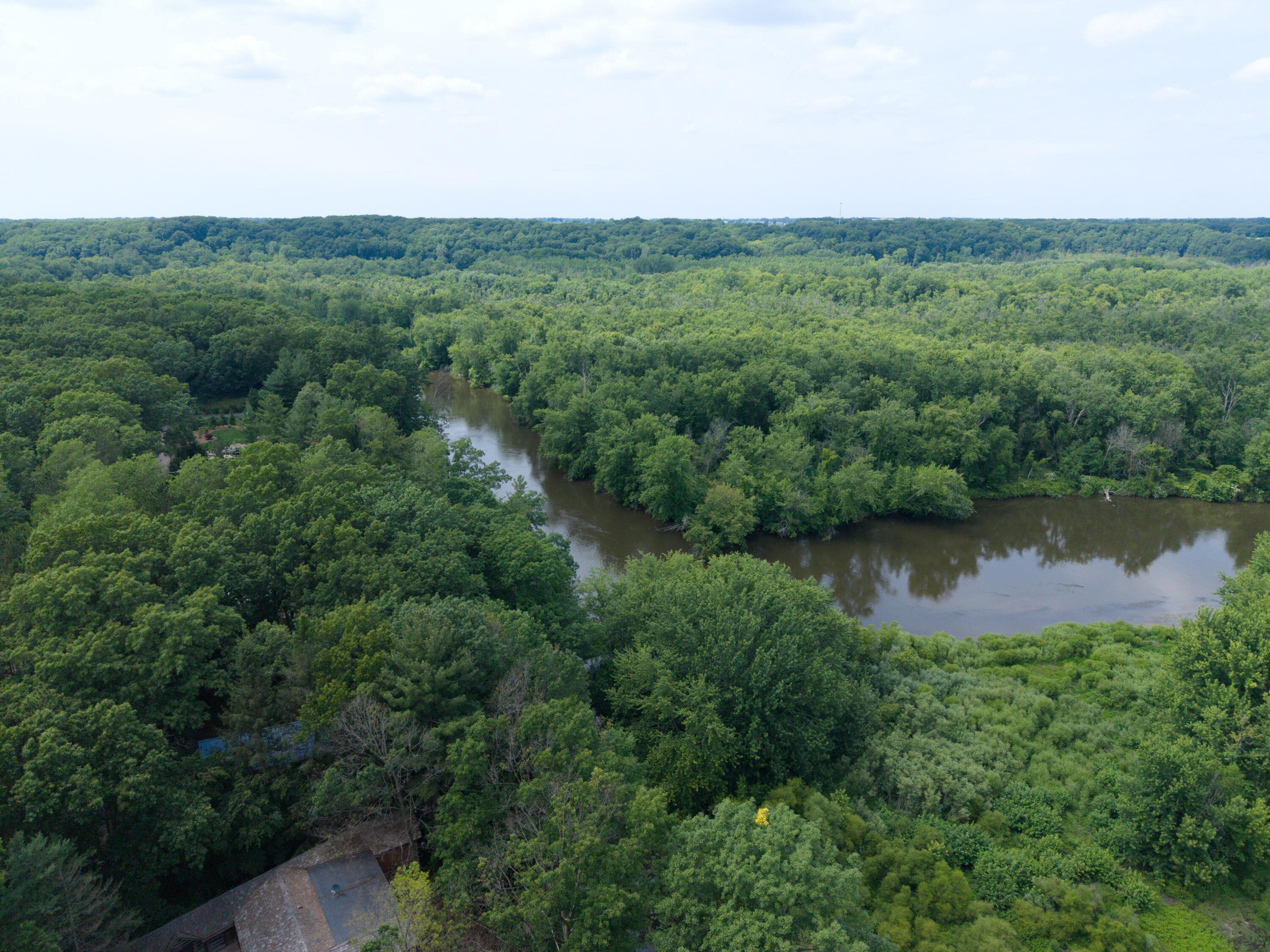 3109 River Bend Trail