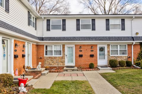 A home in UticaCity_Macomb