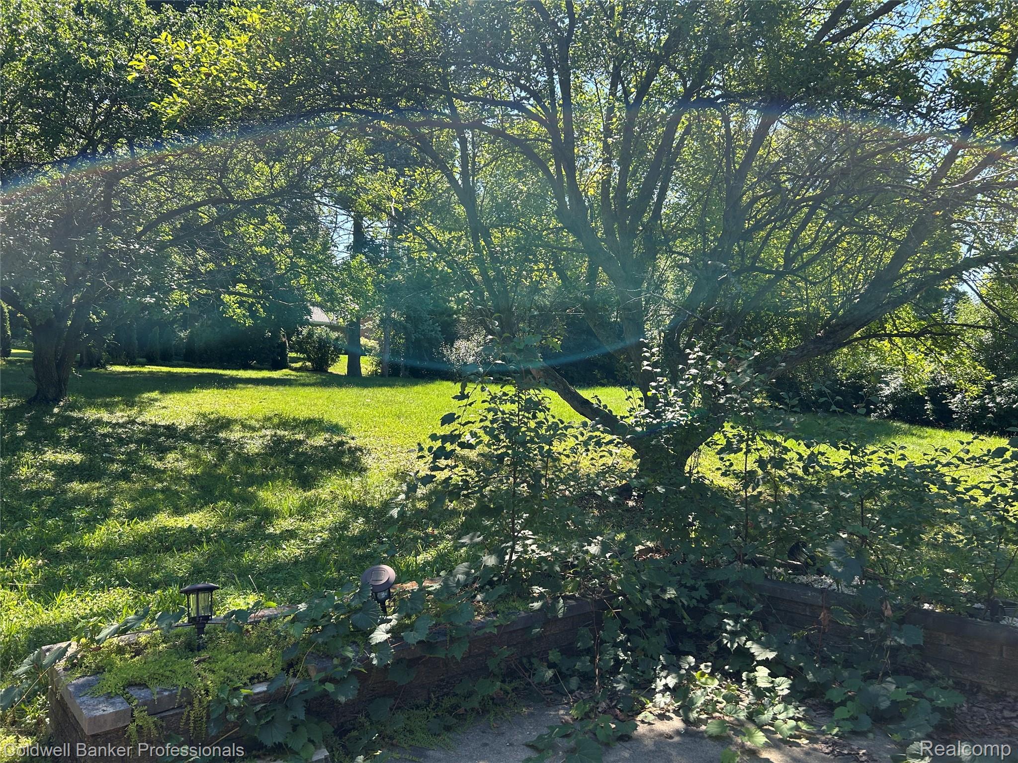 1661 Winthrop Road
