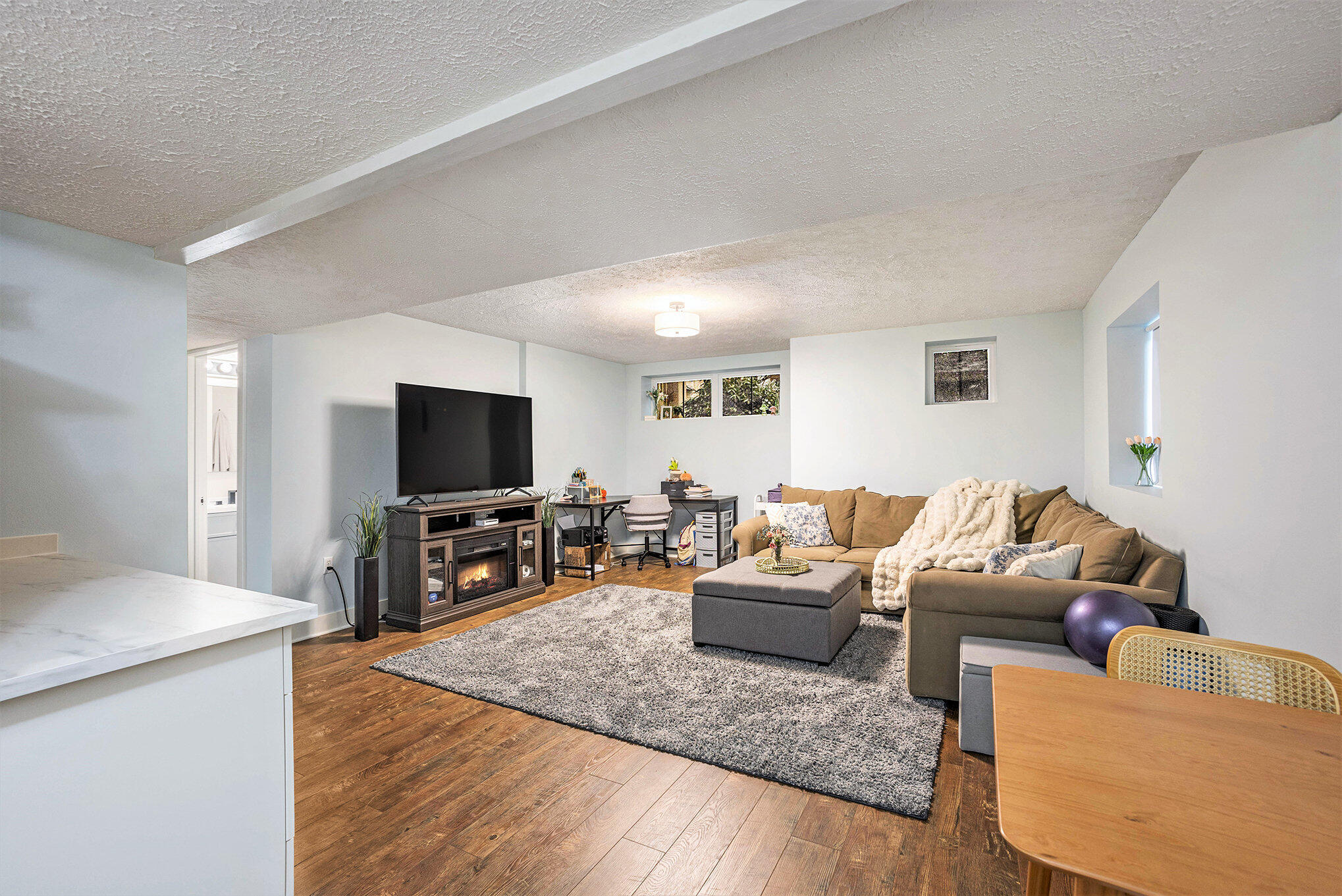 562 Brookstone Street