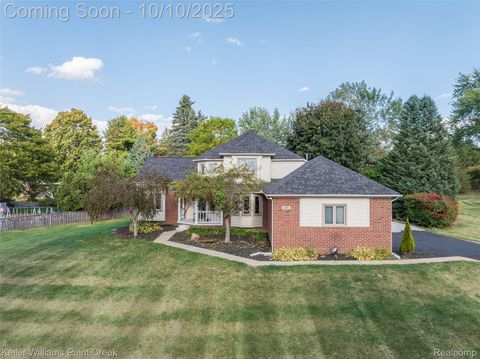 Photo of 8148 Orchardview Drive, Washington Township, MI 48095 (MLS # 20251043387)