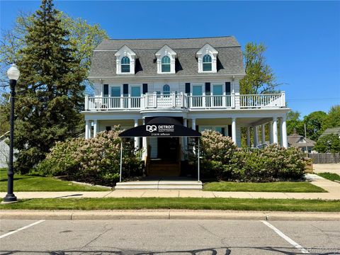 2156 W JEFFERSON Avenue Trenton City MI 48183