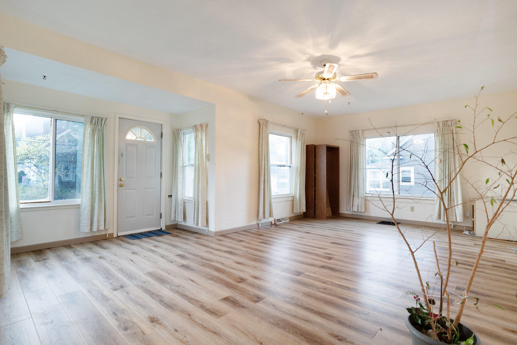 51 Dunning Avenue
