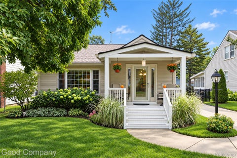 Photo for 3113 Gardner Avenue