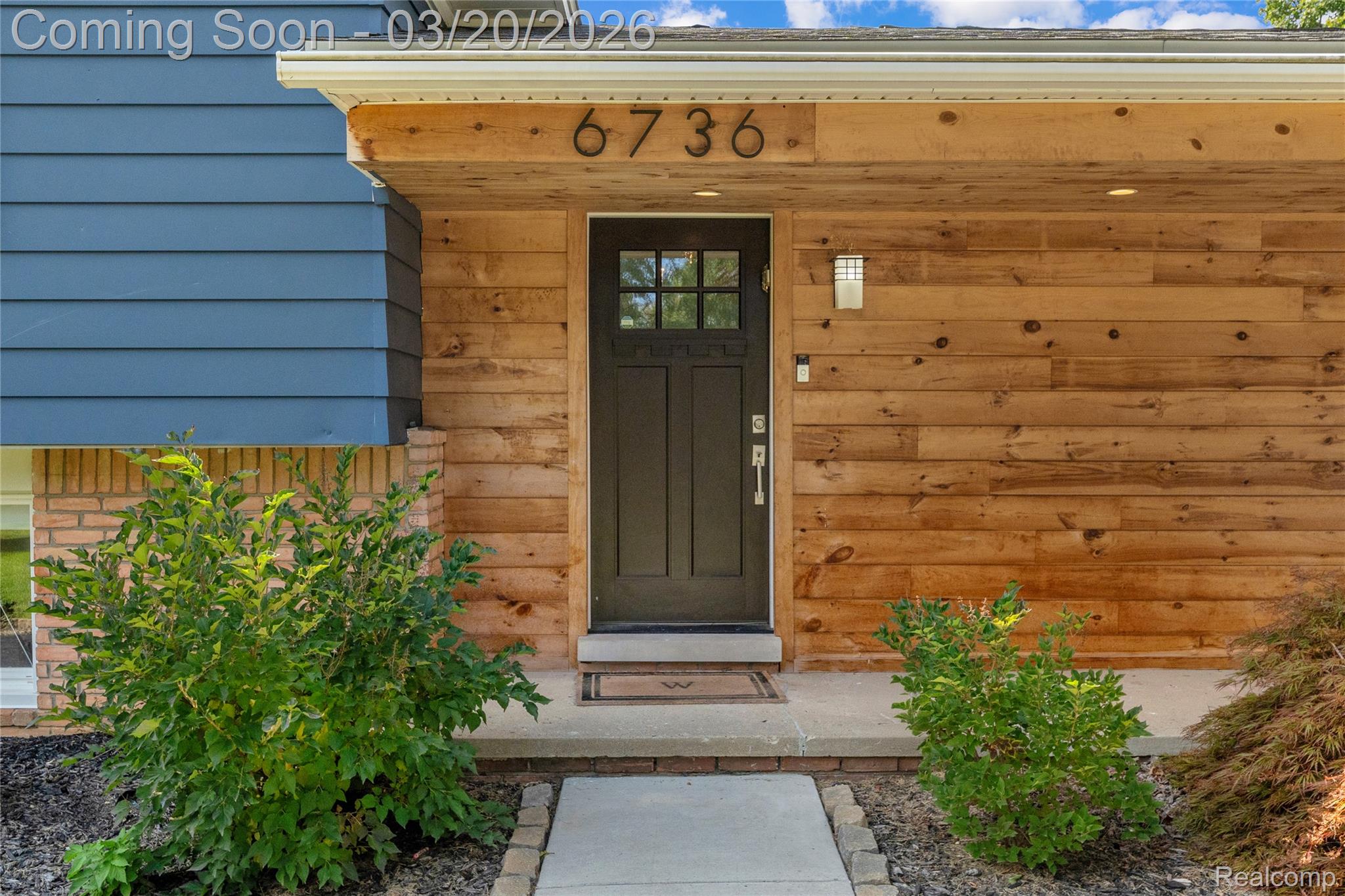 6736 Timber Ridge Drive