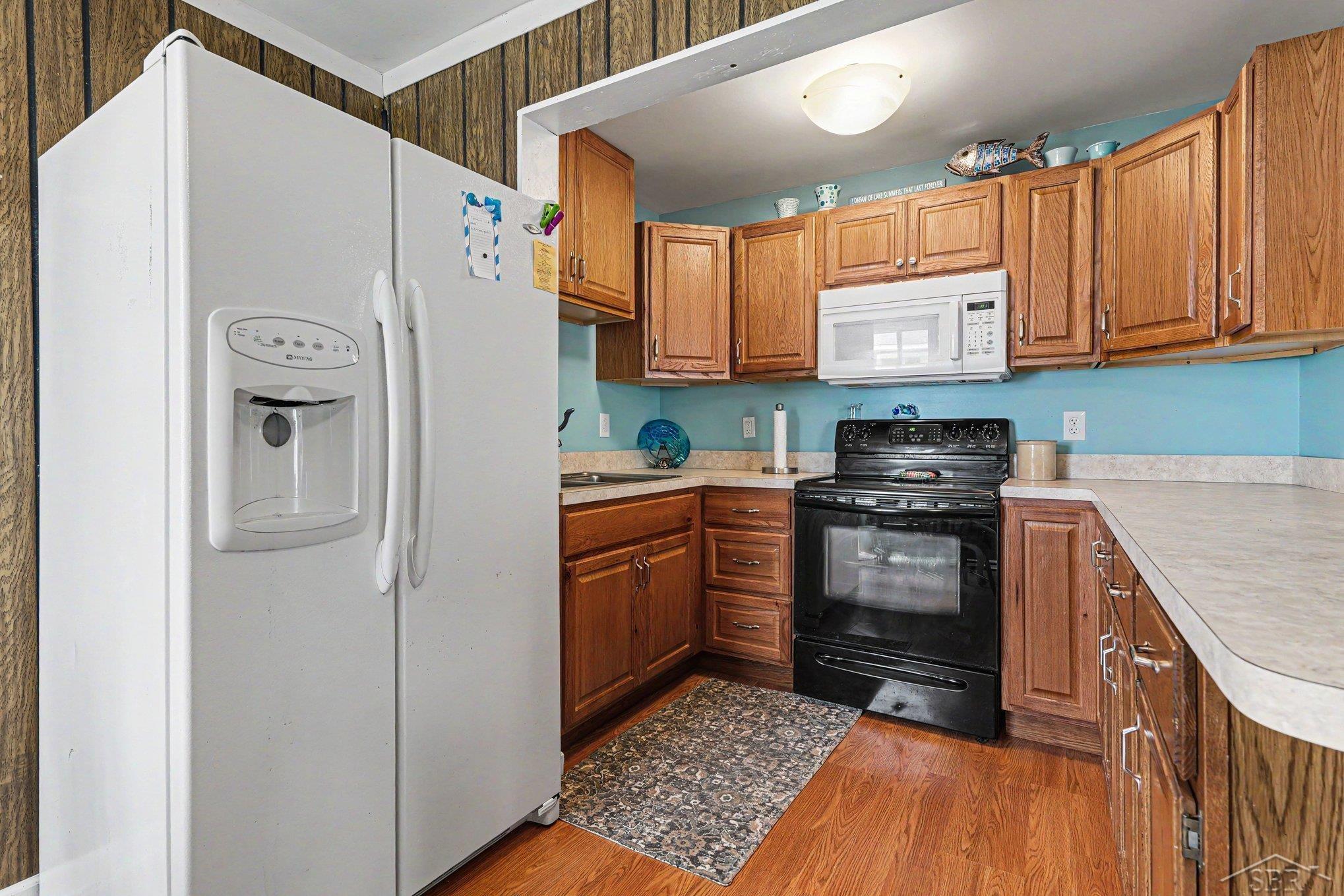 170 N Huron Road