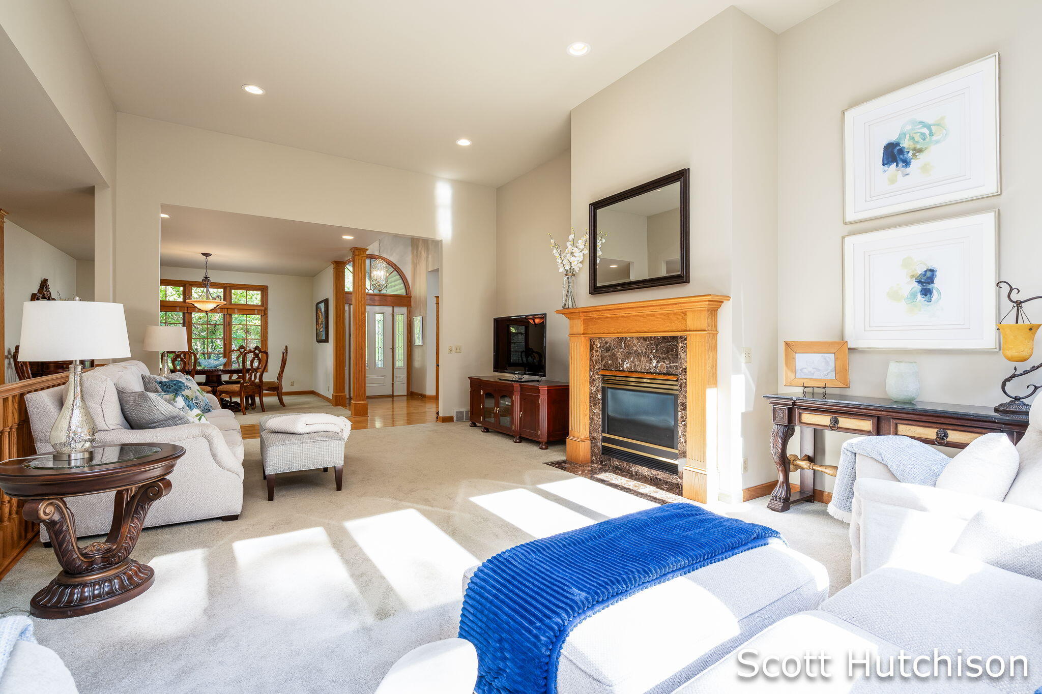 112 Stonehenge Drive SW