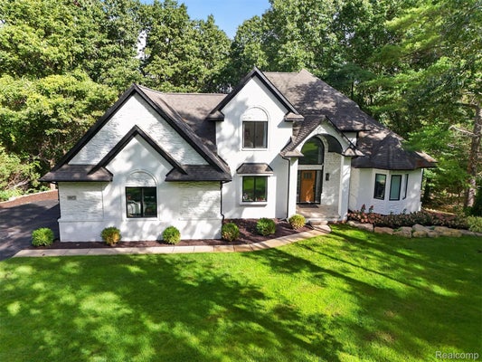 10073 SILVER LAKE RD, BRIGHTON, MI 48116 - Image 0ac7ad289638bfb985cdeaf17c78fa3d/946561398