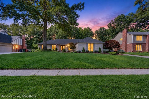 Photo for 11921 Raintree Court