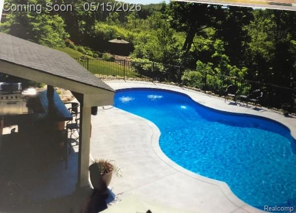 9074 Ridgefield Drive