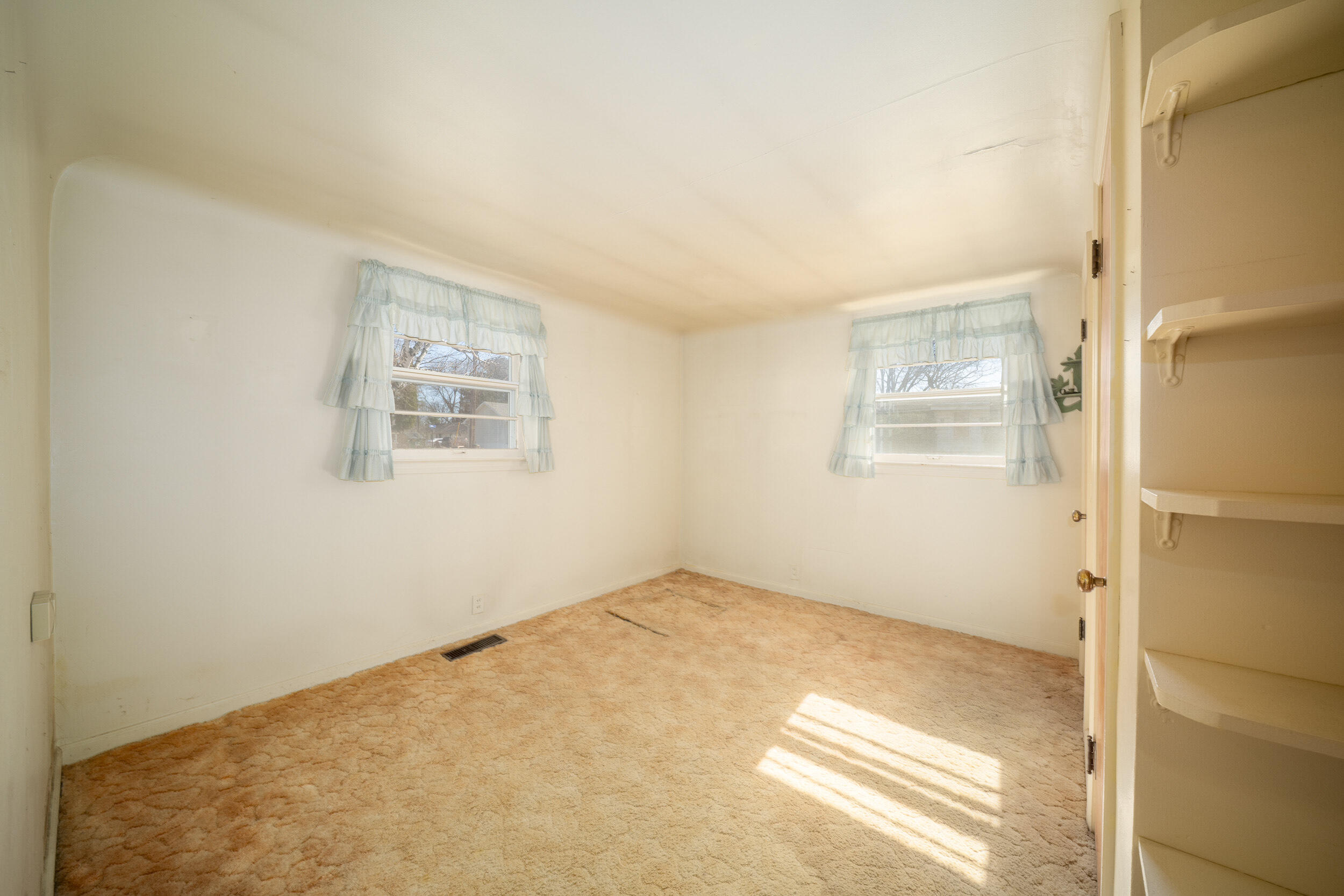 510 W Mechanic Street