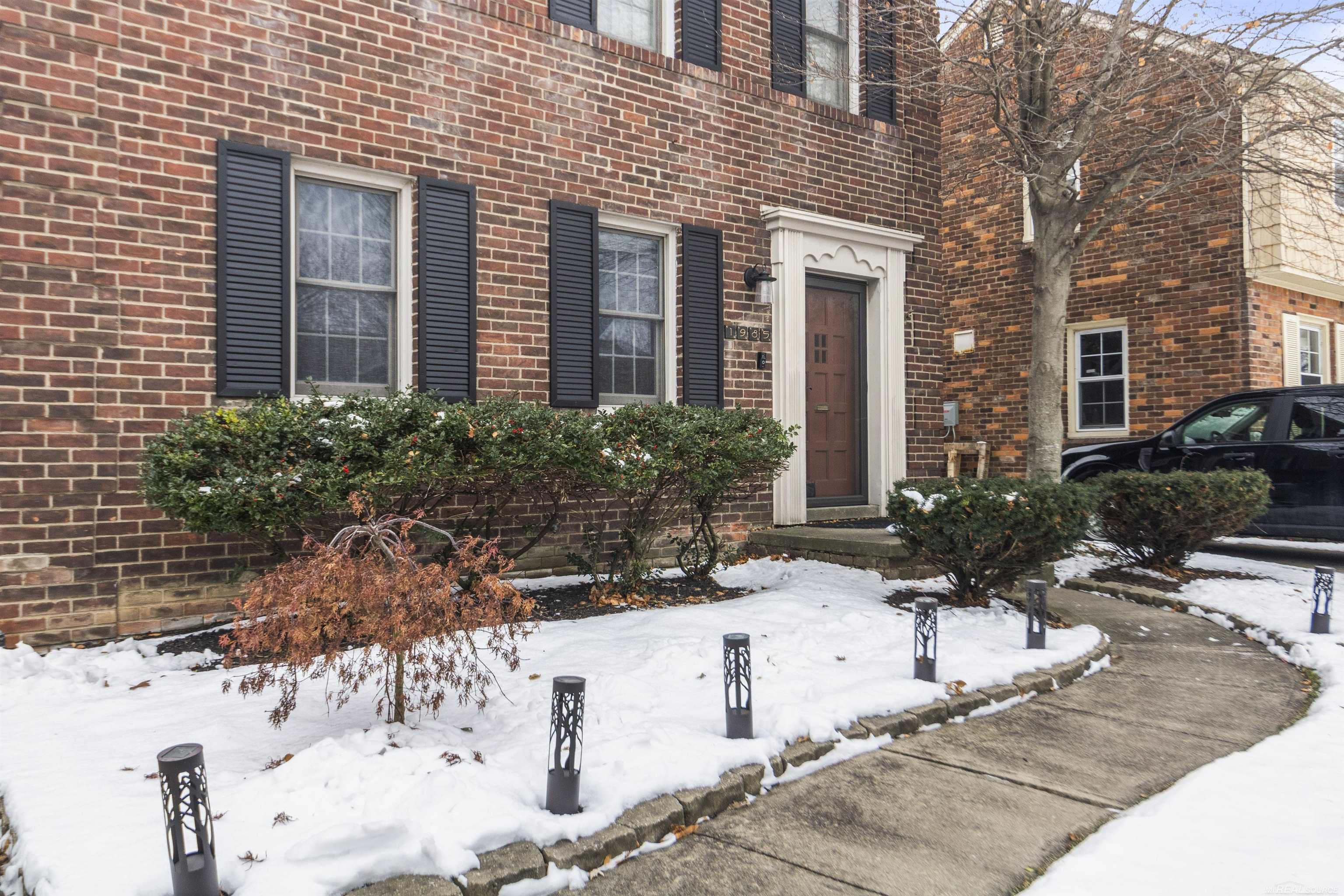 1985 Country Club Drive Drive