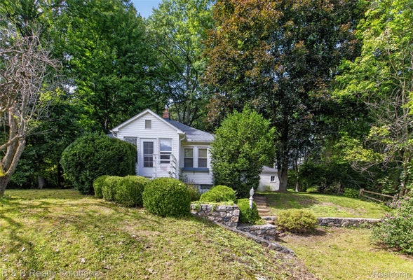 3625 N LAPEER RD, LAPEER, MI 48446 - Image 0ae6352ea4a99e6bf2ccceacff875e2a/2527592714