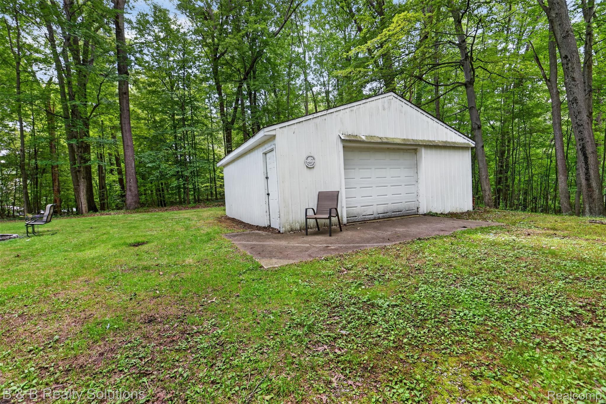 3625 N Lapeer Road