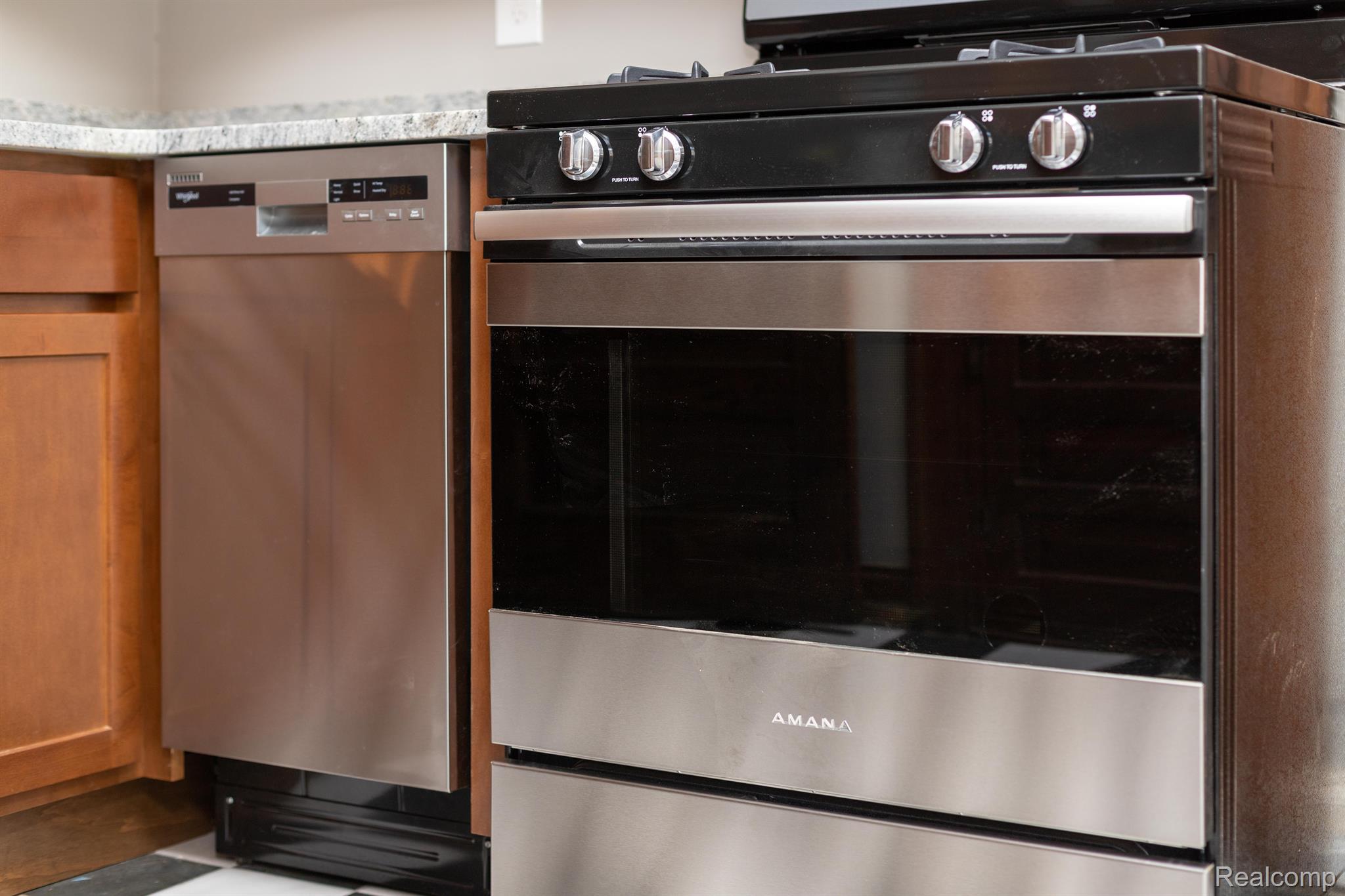 Detroit City, Michigan 48208, United States, 2 Bedrooms Bedrooms, ,1 BathroomBathrooms,Residential,Active,187234