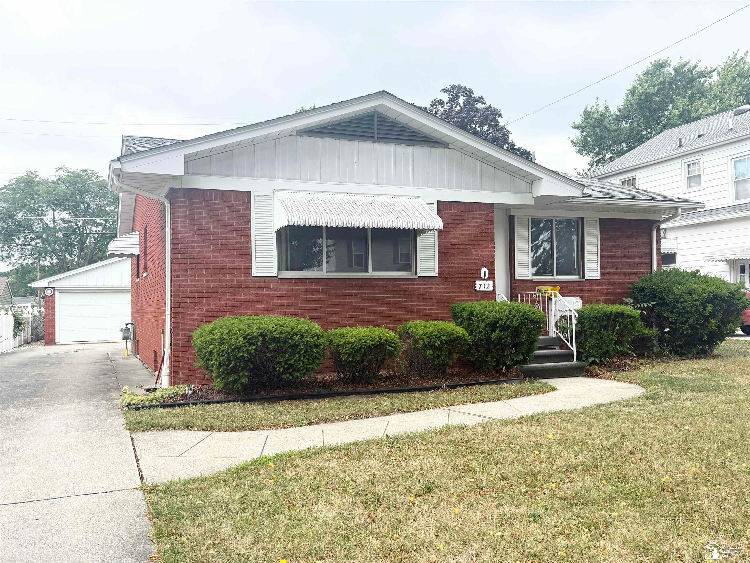 712 Wolverine Avenue