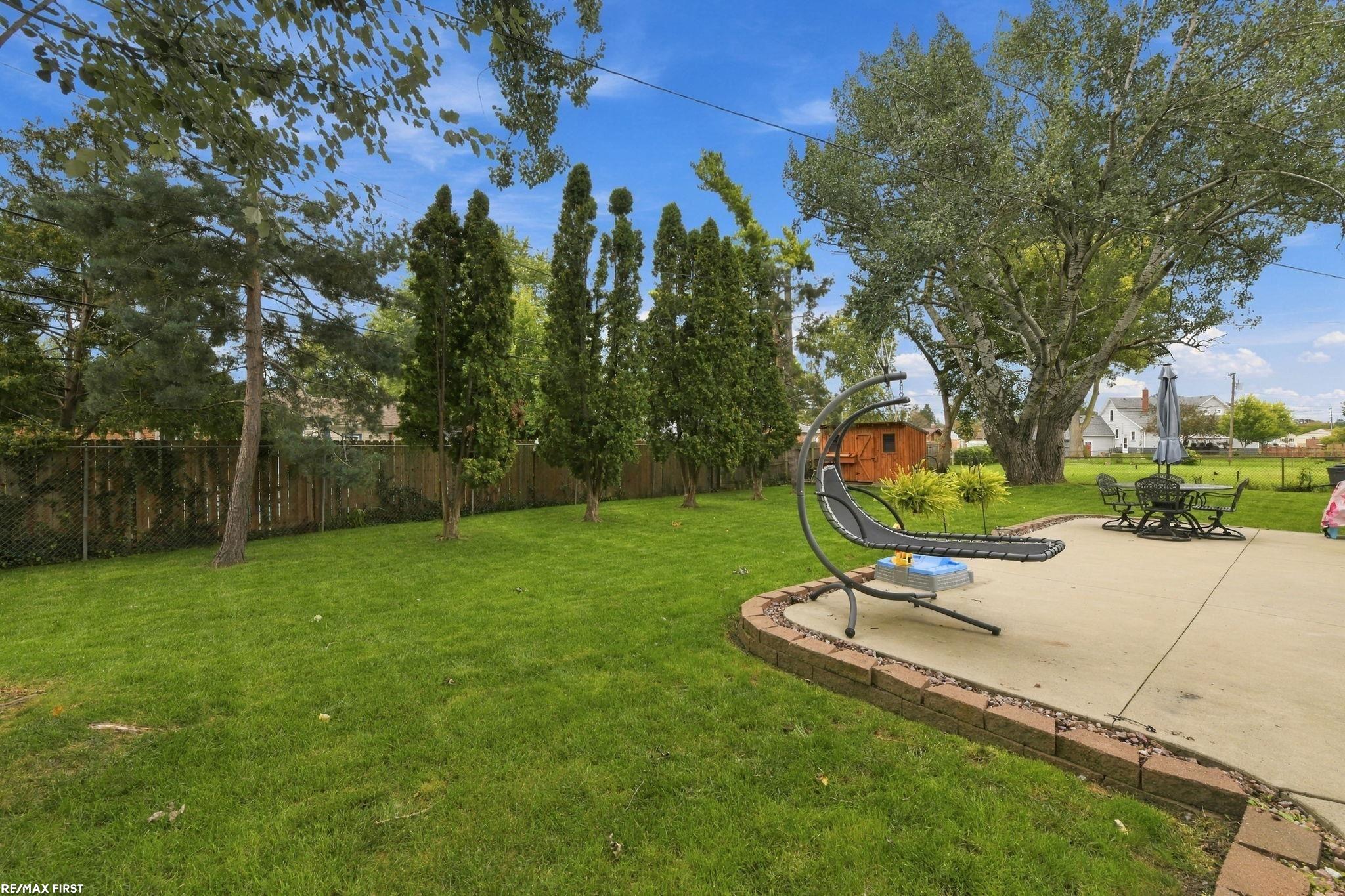 23789 Whitley