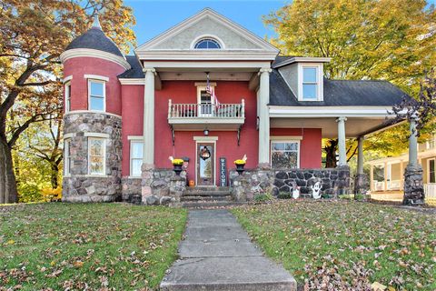 306 W Michigan Avenue Three Rivers City MI 49093