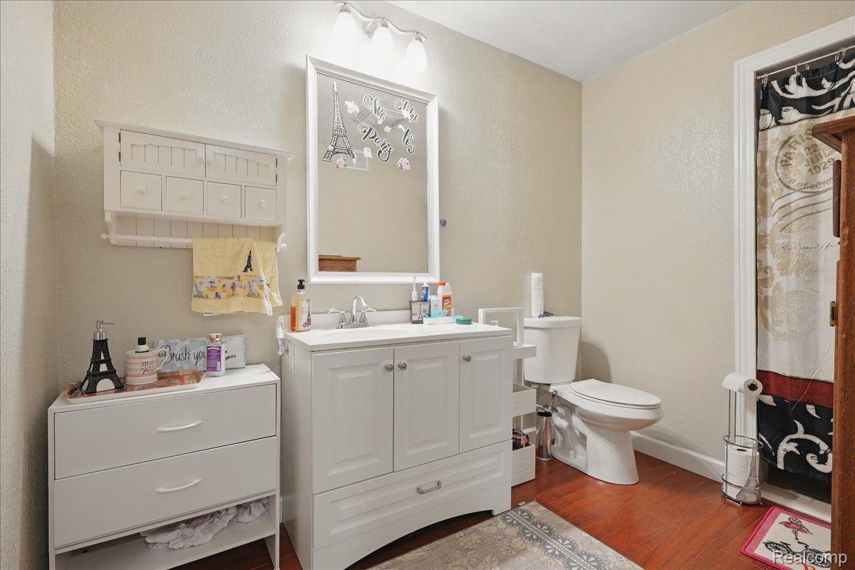 Independence Charter Township, Michigan 48346, United States, 3 Bedrooms Bedrooms, ,4 BathroomsBathrooms,Residential,Active,124157