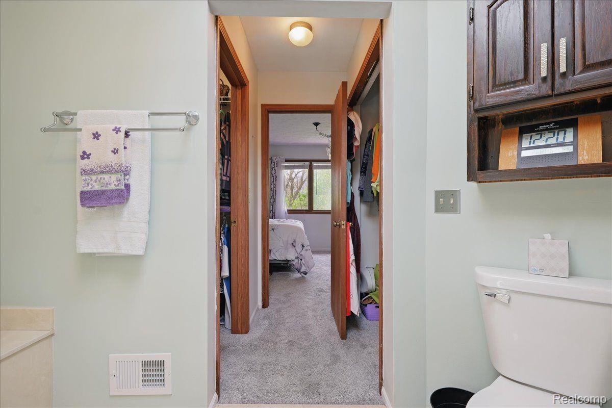 Independence Charter Township, Michigan 48346, United States, 3 Bedrooms Bedrooms, ,4 BathroomsBathrooms,Residential,Active,124157