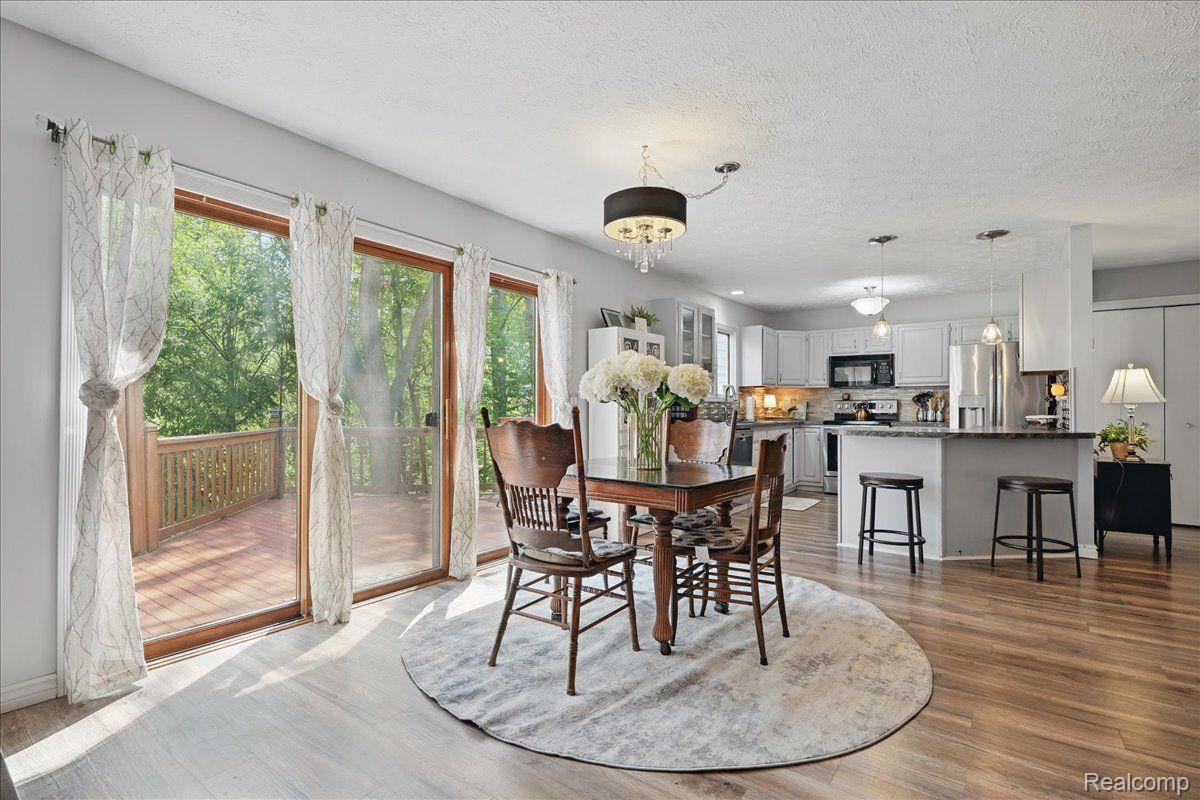 Independence Charter Township, Michigan 48346, United States, 3 Bedrooms Bedrooms, ,4 BathroomsBathrooms,Residential,Active,124157